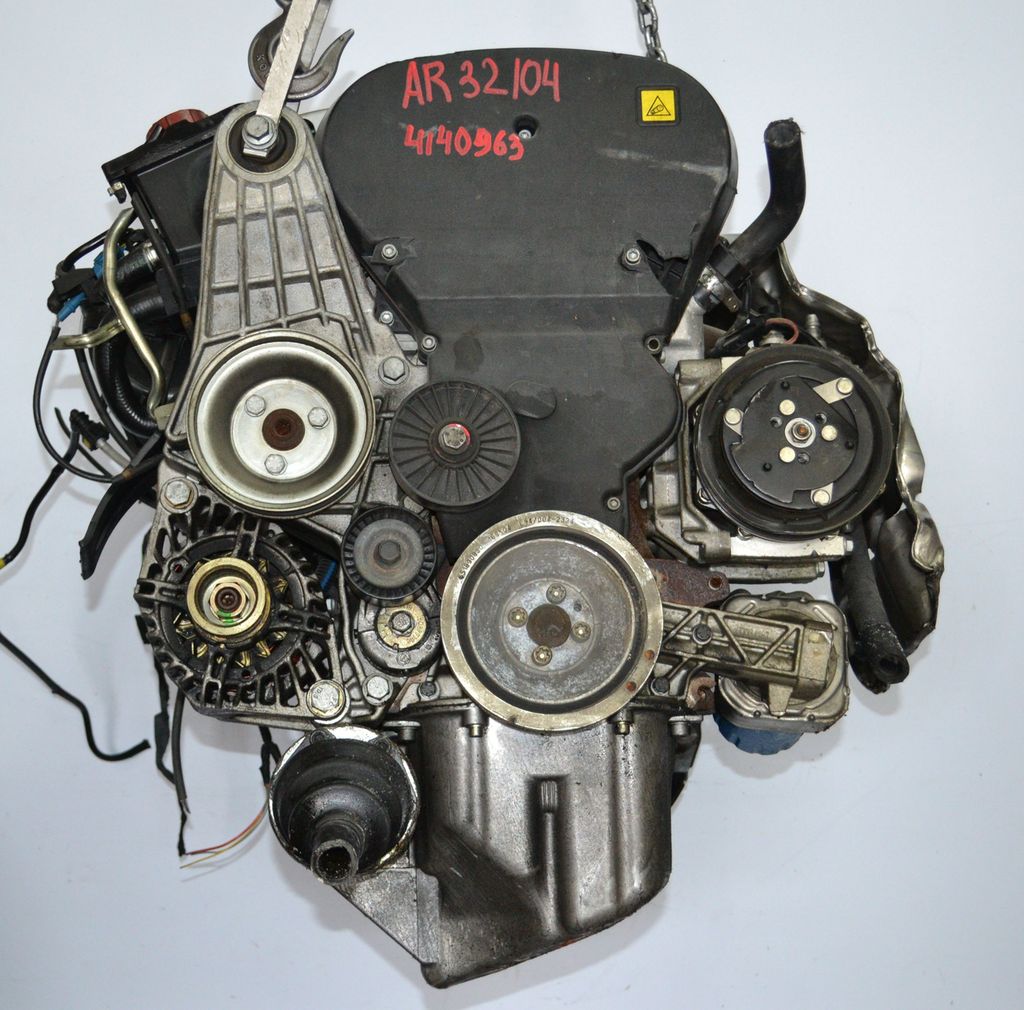  Alfa Romeo AR 32102, AR 32103, AR 32104, AR 67601 :  2